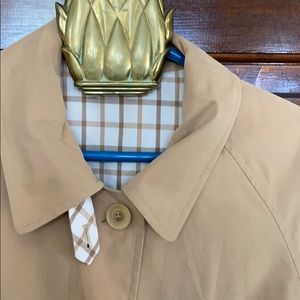 NWOT , Camel color women’s trench coat ,UK 16